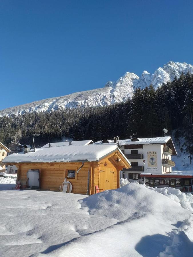 Hotel Genzianella Presenaio Buitenkant foto